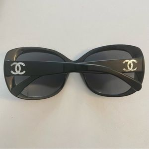 Chanel Sunglasses Authentic Black and Silver
